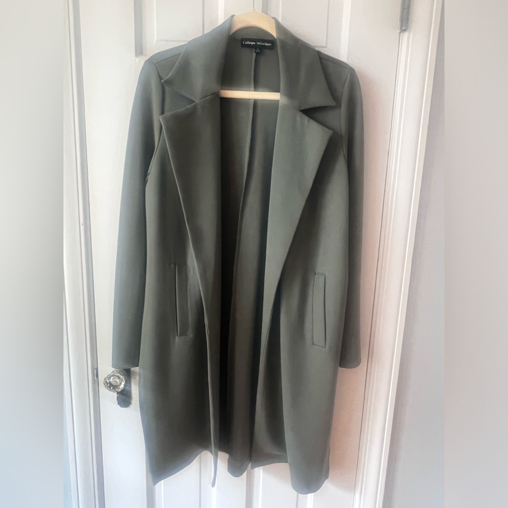 Long versatile jacket in a greenish-gray.  Perfect for Autumn layering!